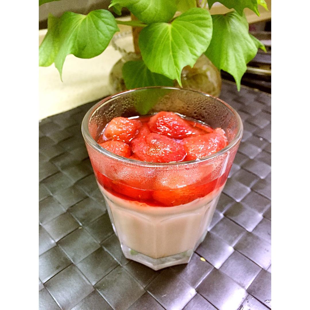 冰糖草莓（煮草莓）