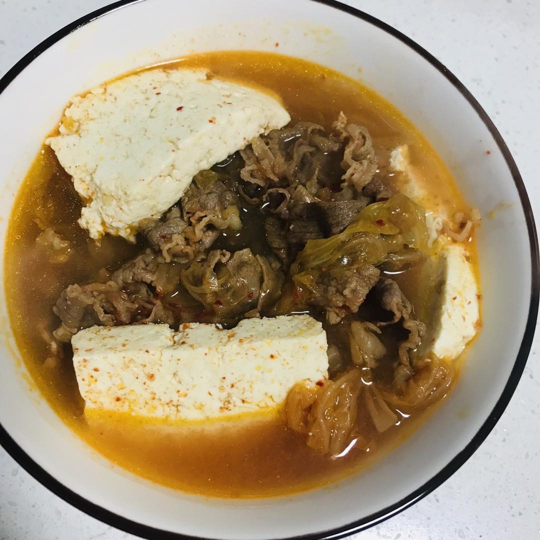韩国泡菜豆腐汤