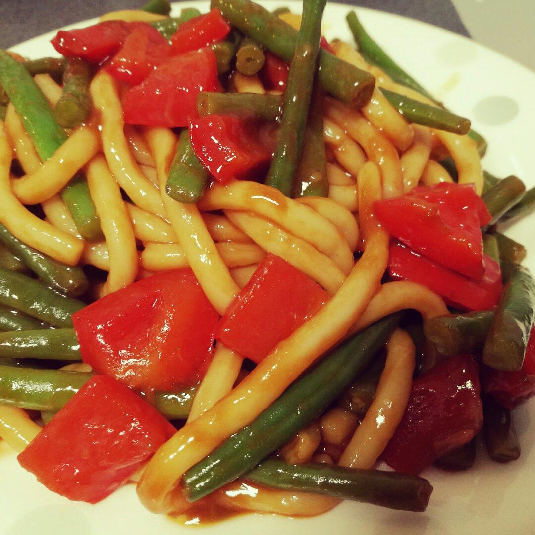 超简单又美味的豆角炒乌东面