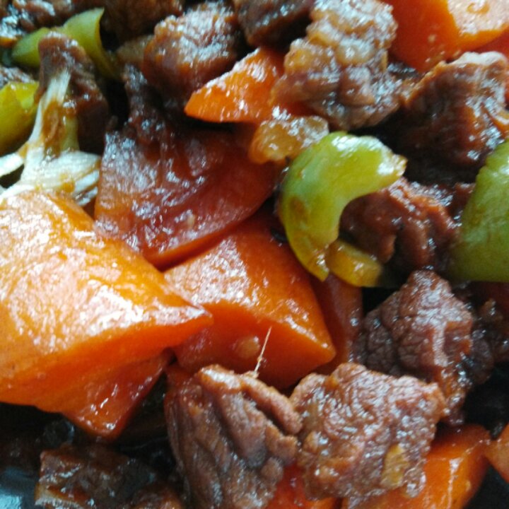 土豆炖牛肉