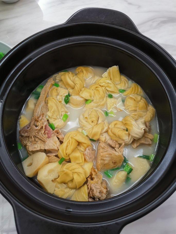 腌笃鲜