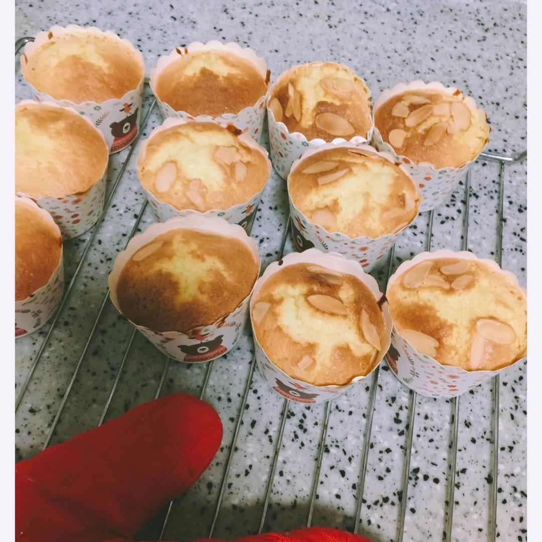 《Tinrry下午茶》教你柠檬纸杯蛋糕