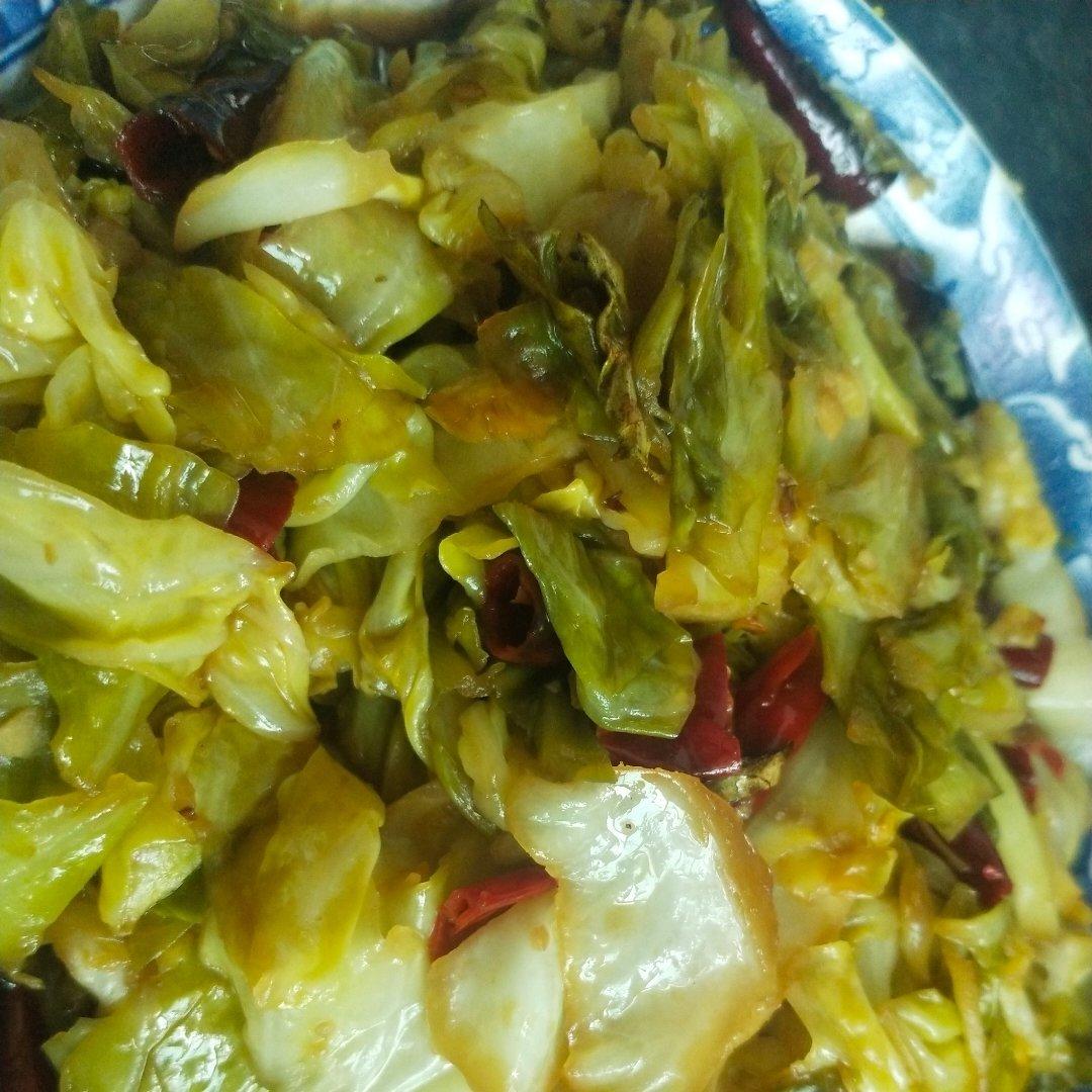 🔥5分钟就可以搞定❗️香辣开胃手撕包菜