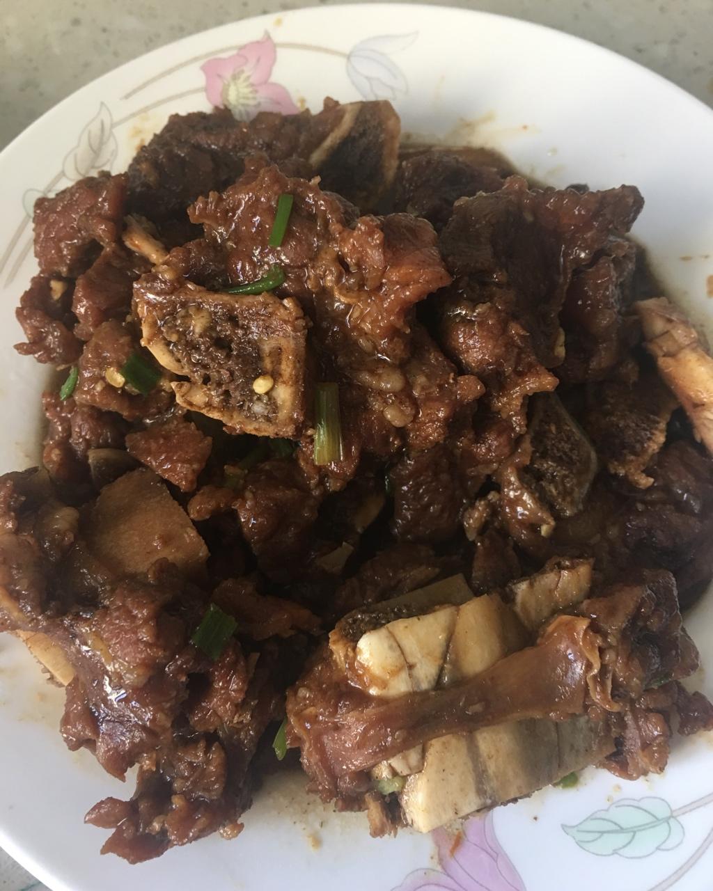 干锅孜然牛排骨