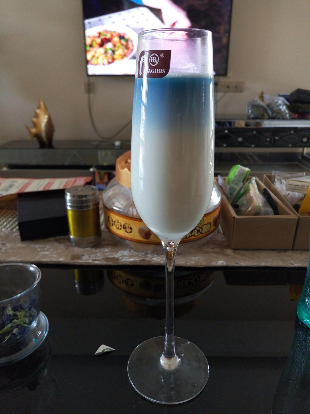 日光与晨昏—渐变色饮料