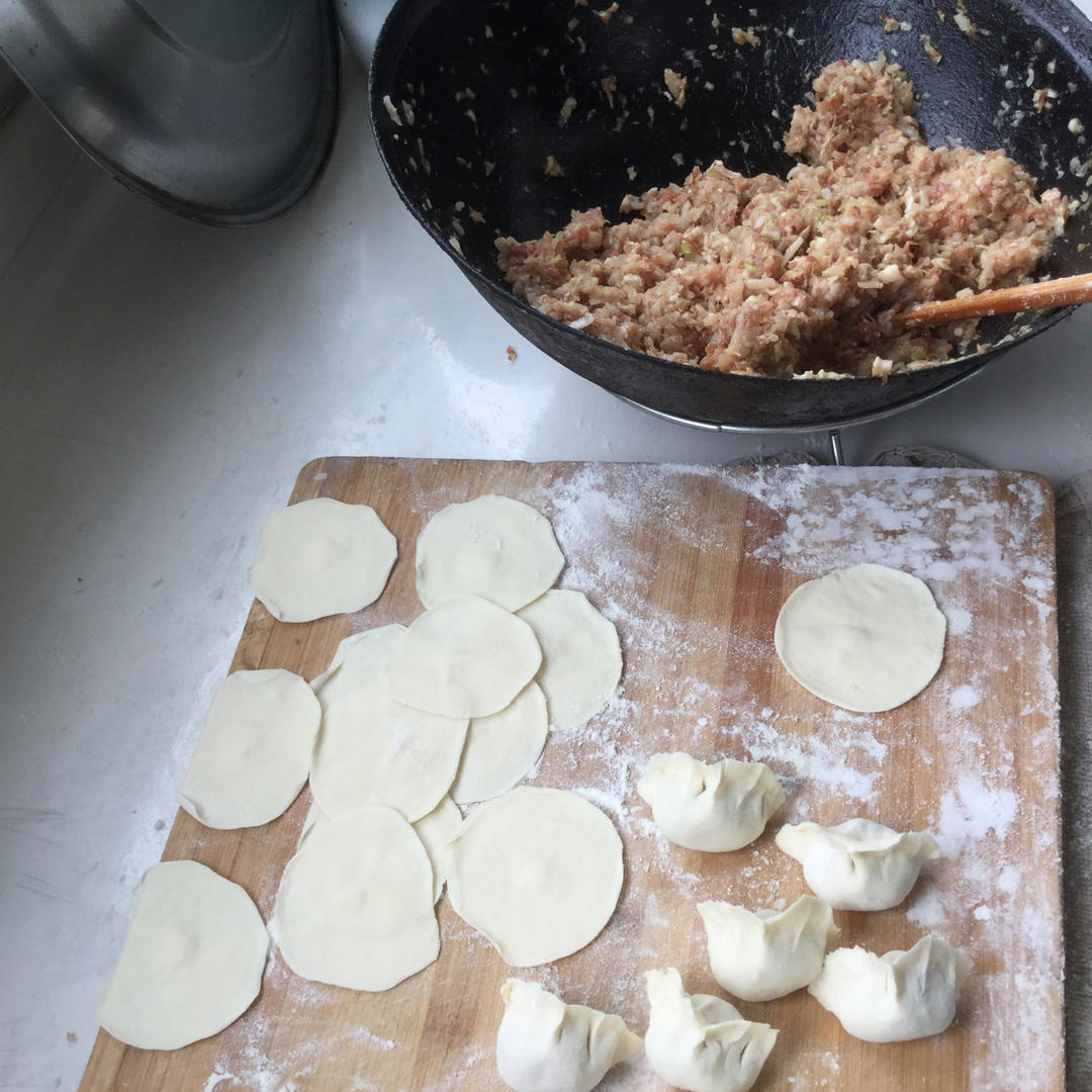白萝卜鲜肉水饺