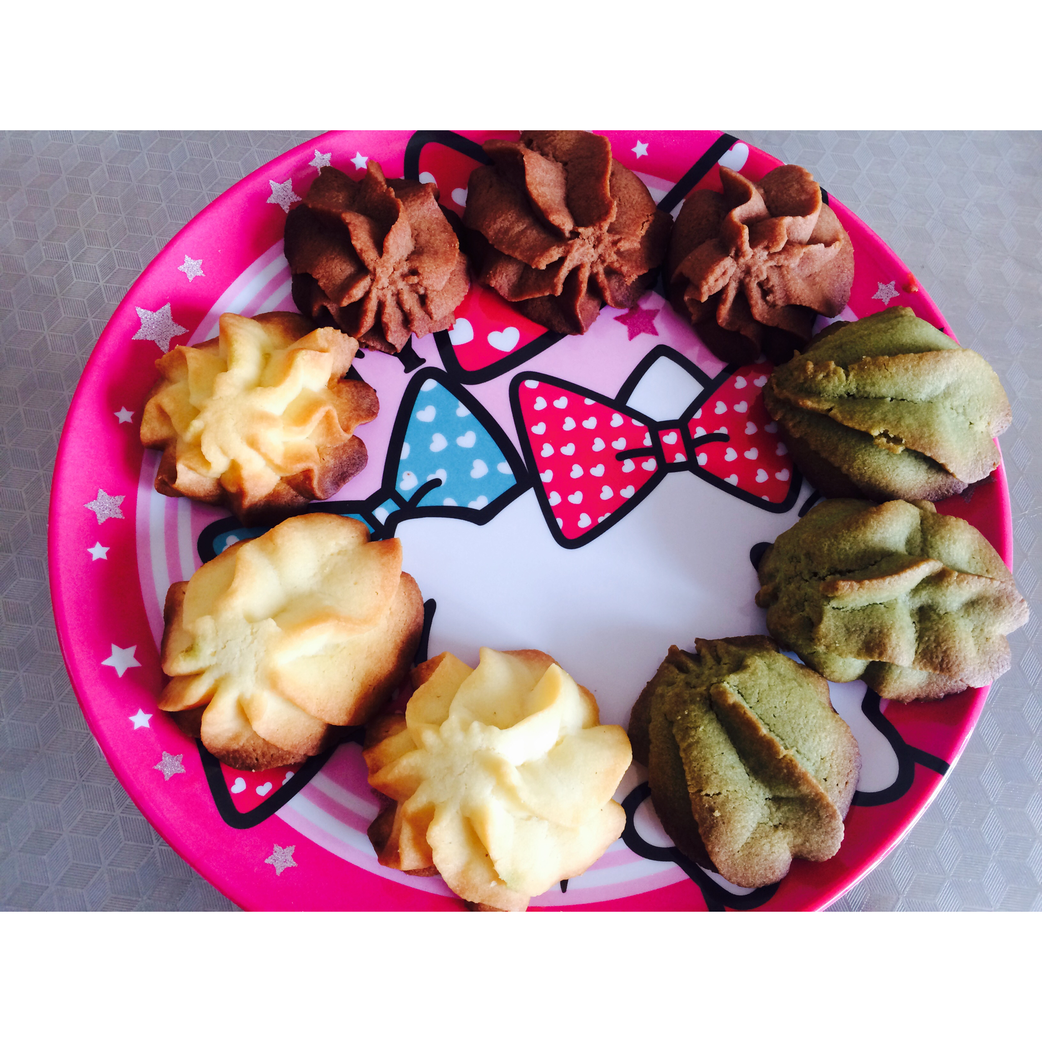 多种口味曲奇（香草、巧克力、抹茶）