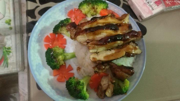 照烧鸡腿饭