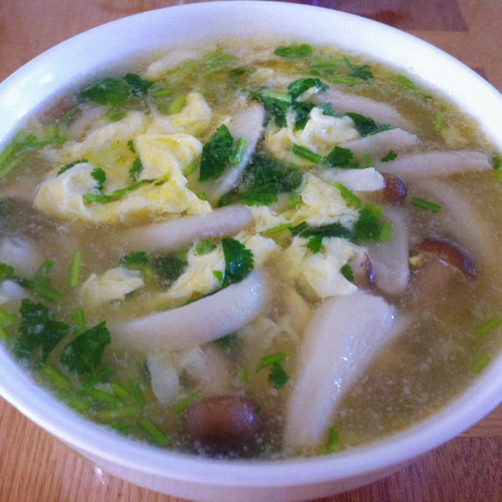 蟹味菇蛋花汤