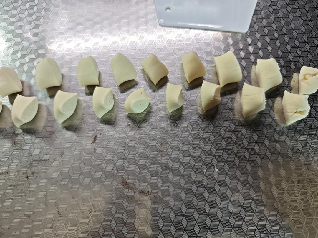 手工揉面三分钟，又韧又薄又好包的饺子皮