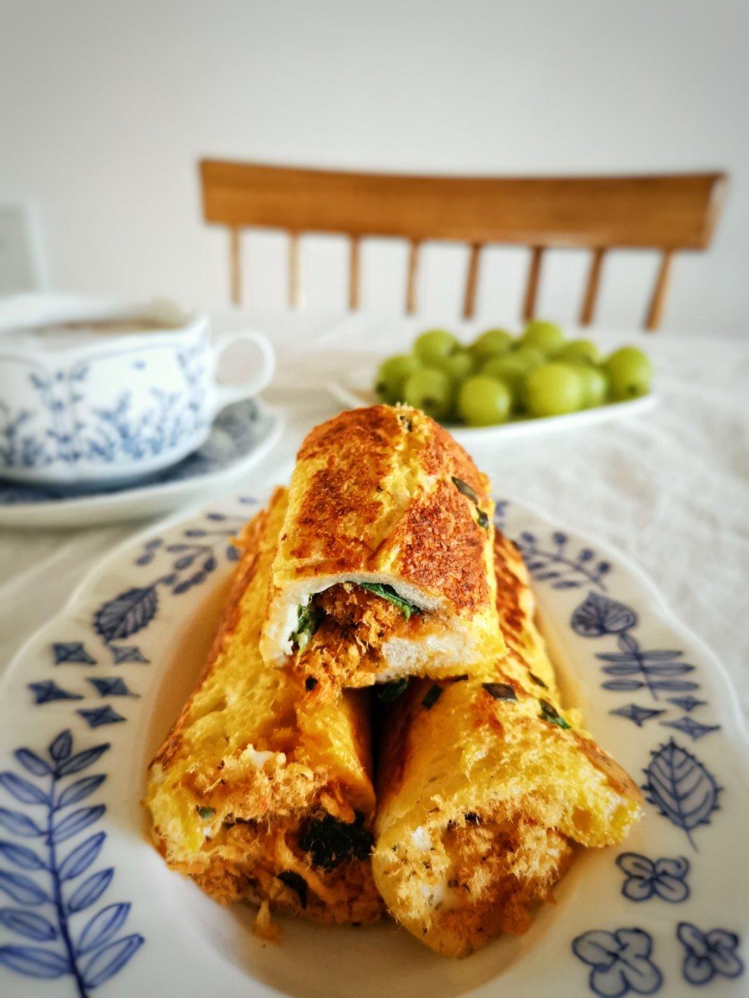 平底锅版～爆好吃的肉松吐司卷