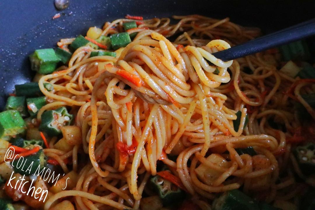 香辣番茄炒意面