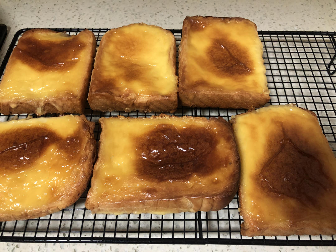 零失败快手岩烧乳酪(熔岩吐司)十分钟网红早餐，好吃哭