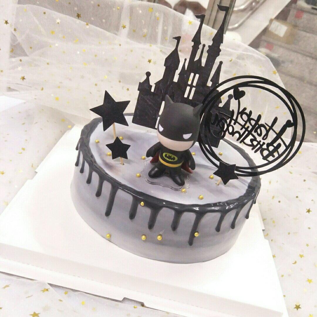 8寸灰色系蛋糕。