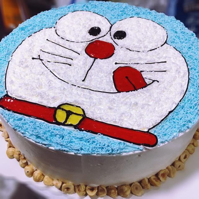 可可vx976270093做的蓝胖子奶油蛋糕