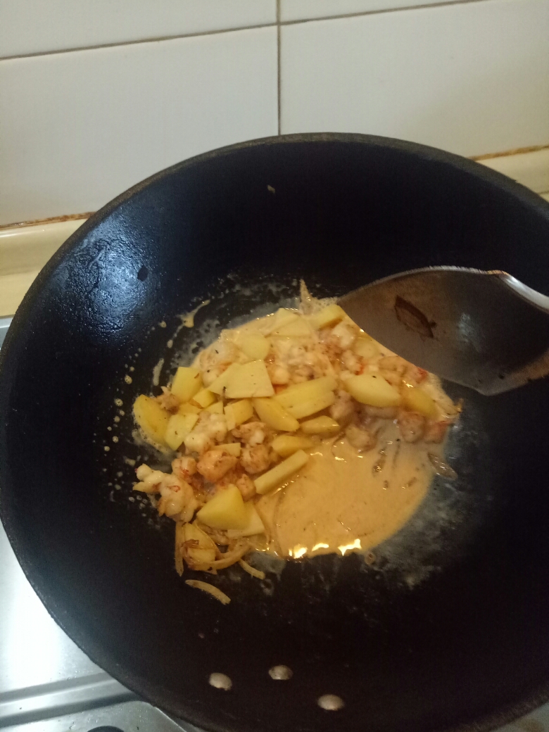洋葱土豆虾焗饭的做法 步骤6