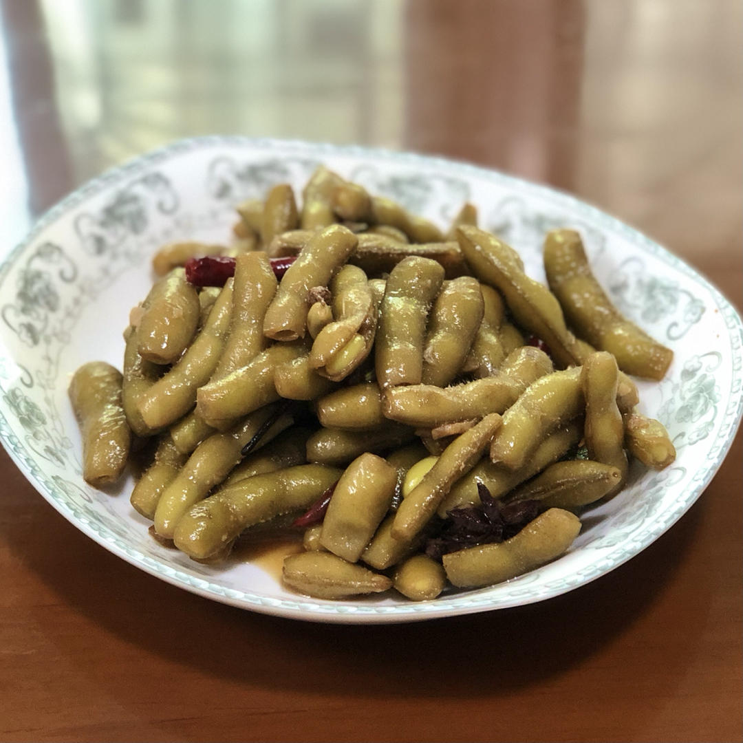 绝杀麻辣鲜香的「辣卤毛豆」