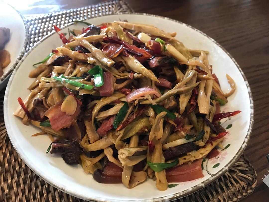 笋干腊肉