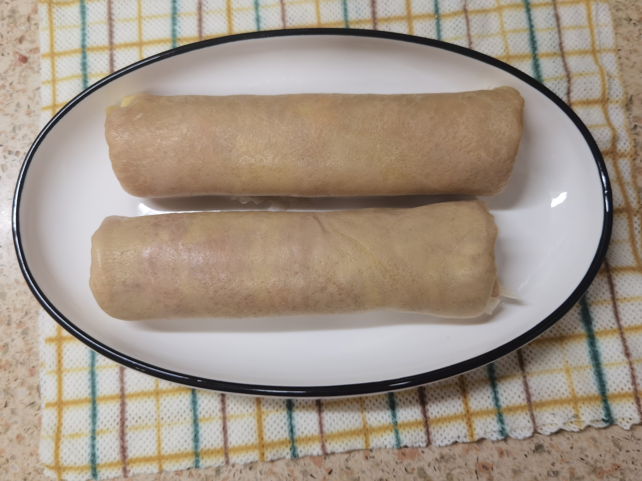🔥红薯粉的不同吃法❗️红薯蛋皮蒸肉卷的做法 步骤9