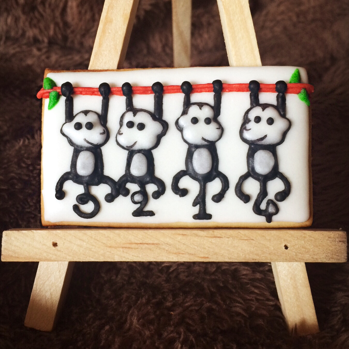 超简单！好吃又平整的糖霜饼干底的做法（附贴心小提示哦）