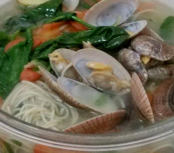 蛤蜊汤面的做法