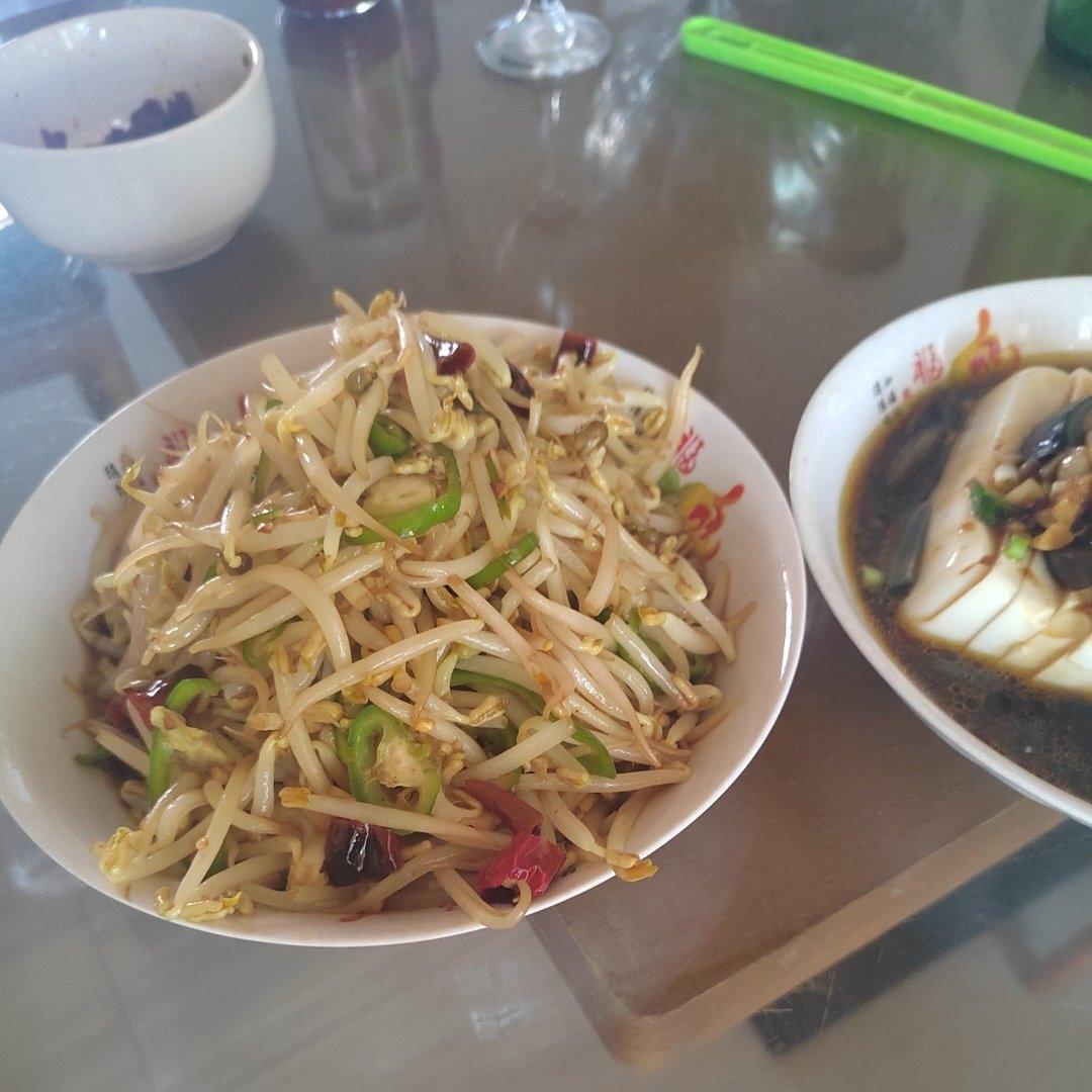 爆炒绿豆芽