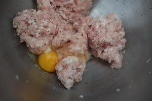 猪肉白菜饺子的做法 步骤5
