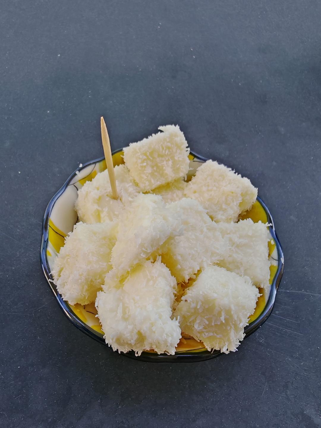 椰蓉牛奶小方