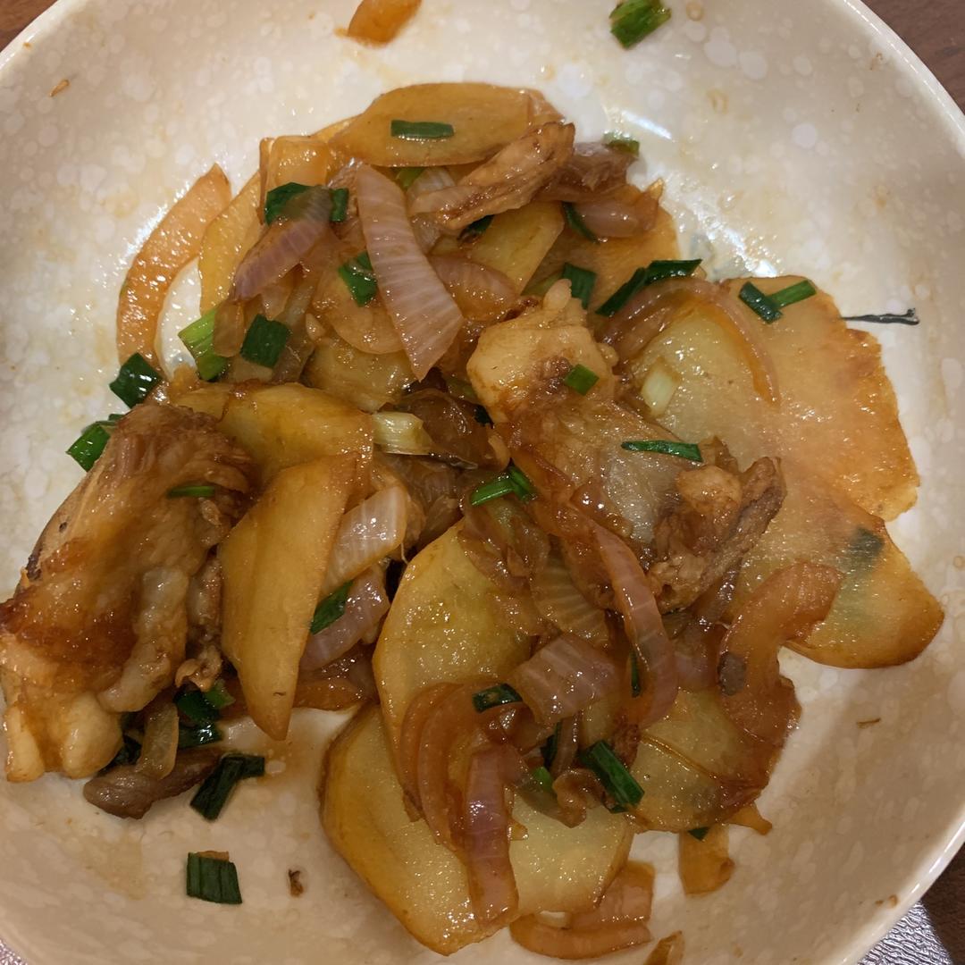 超级简单又下饭的香辣干锅土豆