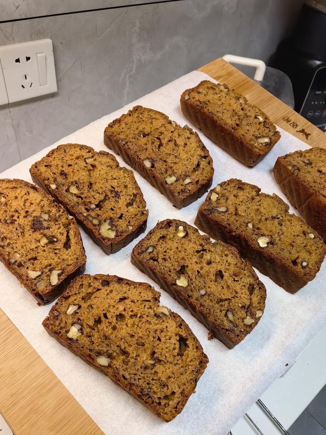 山姆同款｜枣泥核桃蛋糕（低油低糖版）