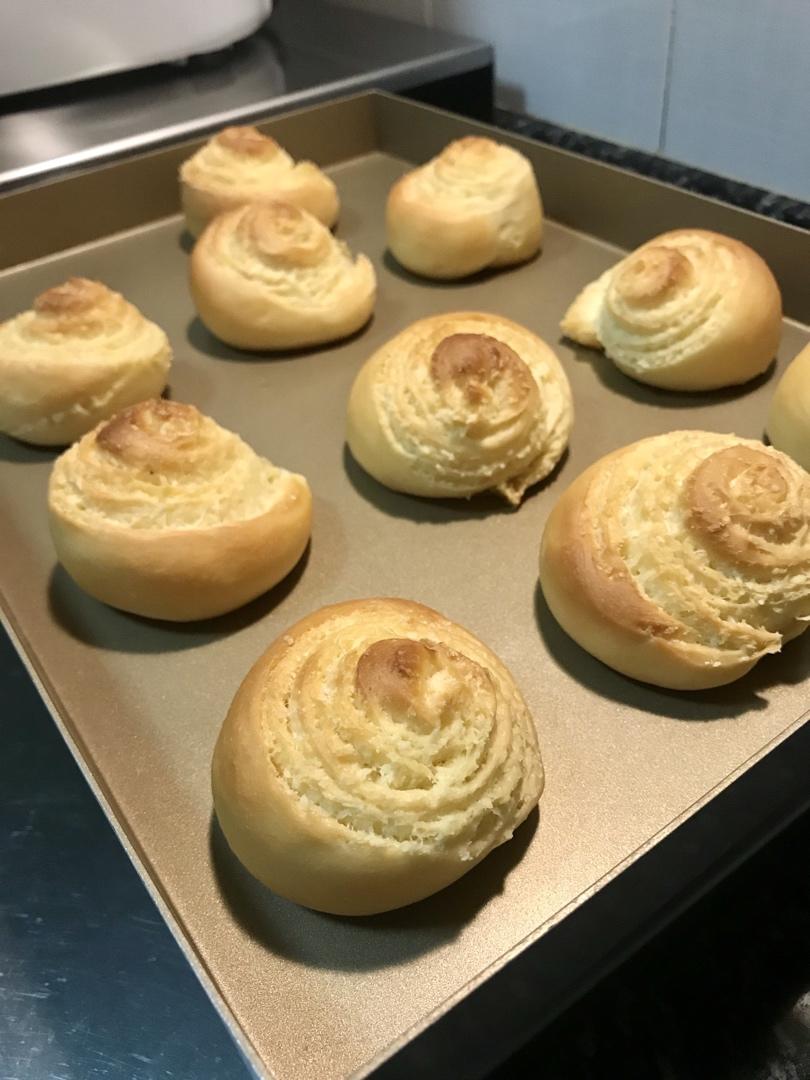 千层椰蓉小面包