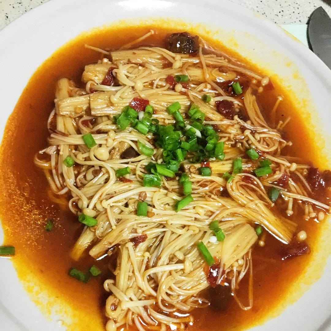 香辣水煮金针菇