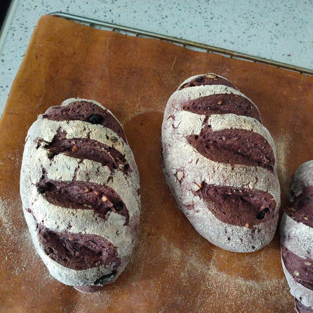 无油无糖无需手套膜的低脂全麦面包