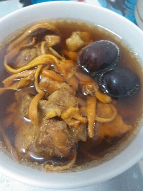 虫草花排骨汤