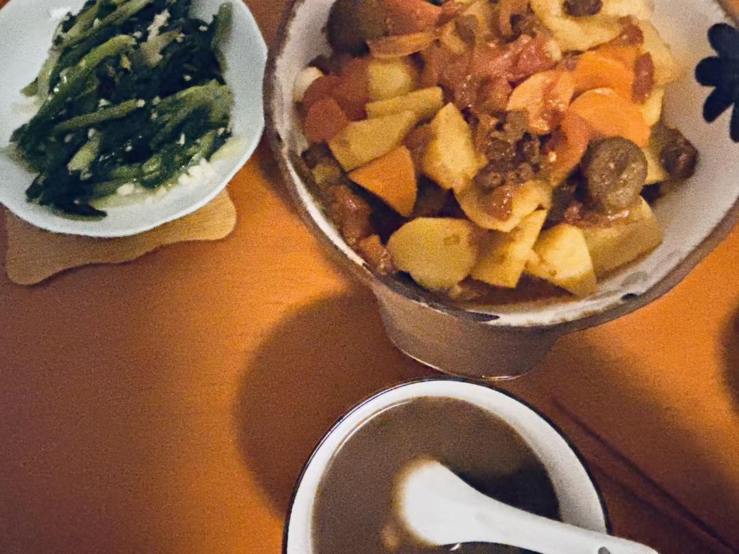 番茄炖牛腩（浓香型）