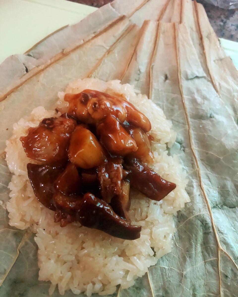【视频食谱】经典早餐--荷香糯米鸡