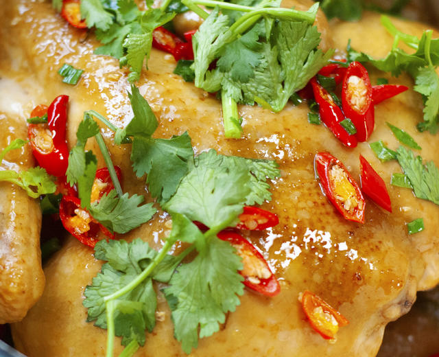 归禾器珐琅锅料理丨无水葱油鸡的做法