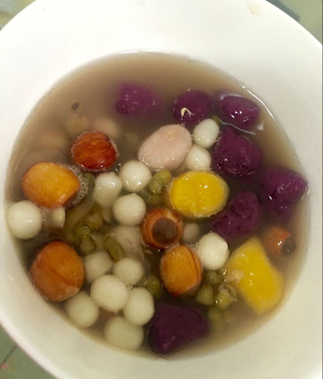 芋圆烧仙草（日常甜点）