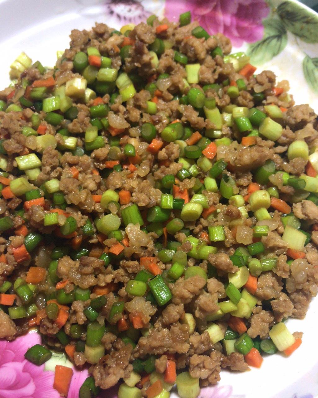 肉沫蒜薹