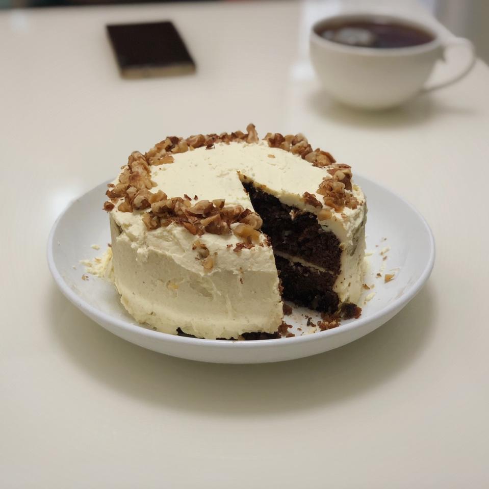 胡萝卜乳酪蛋糕--两种蛋糕体，两种奶酪霜