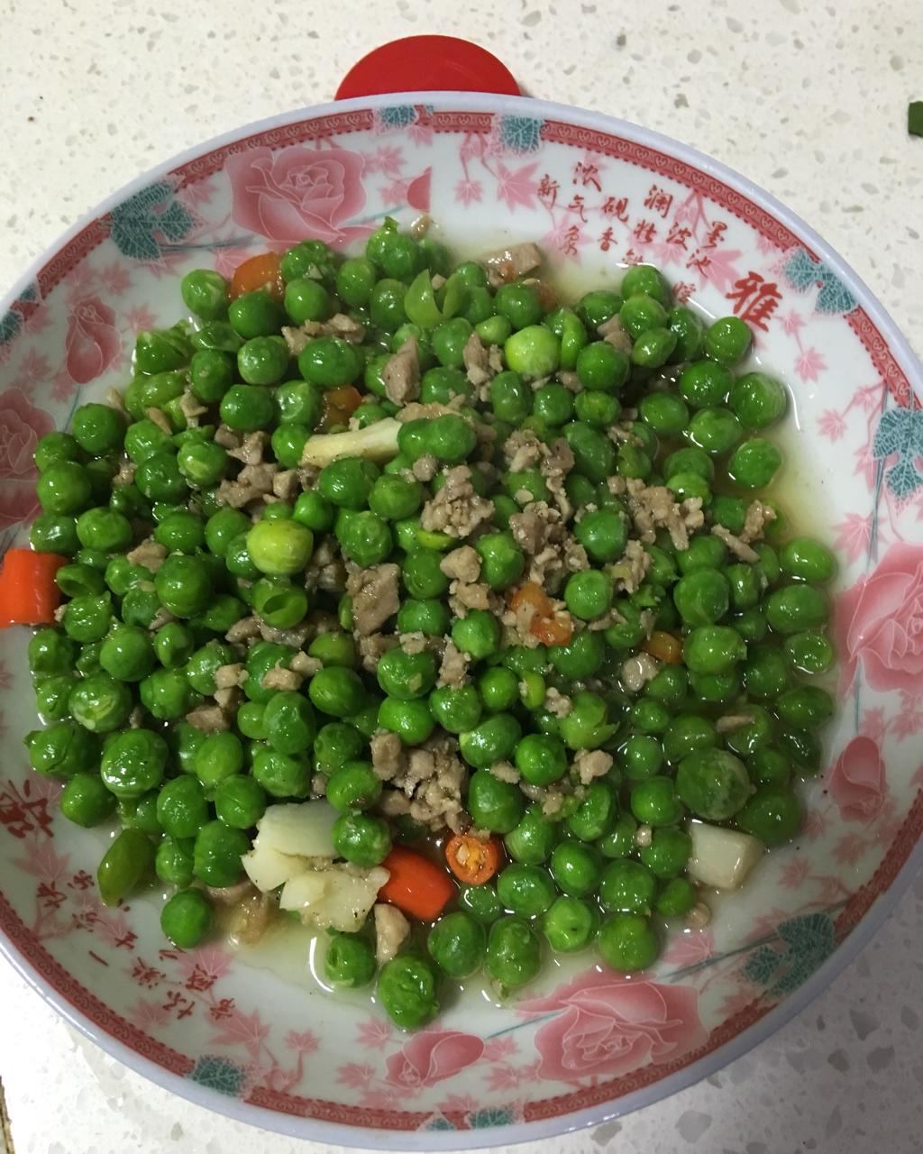 青豆炒肉