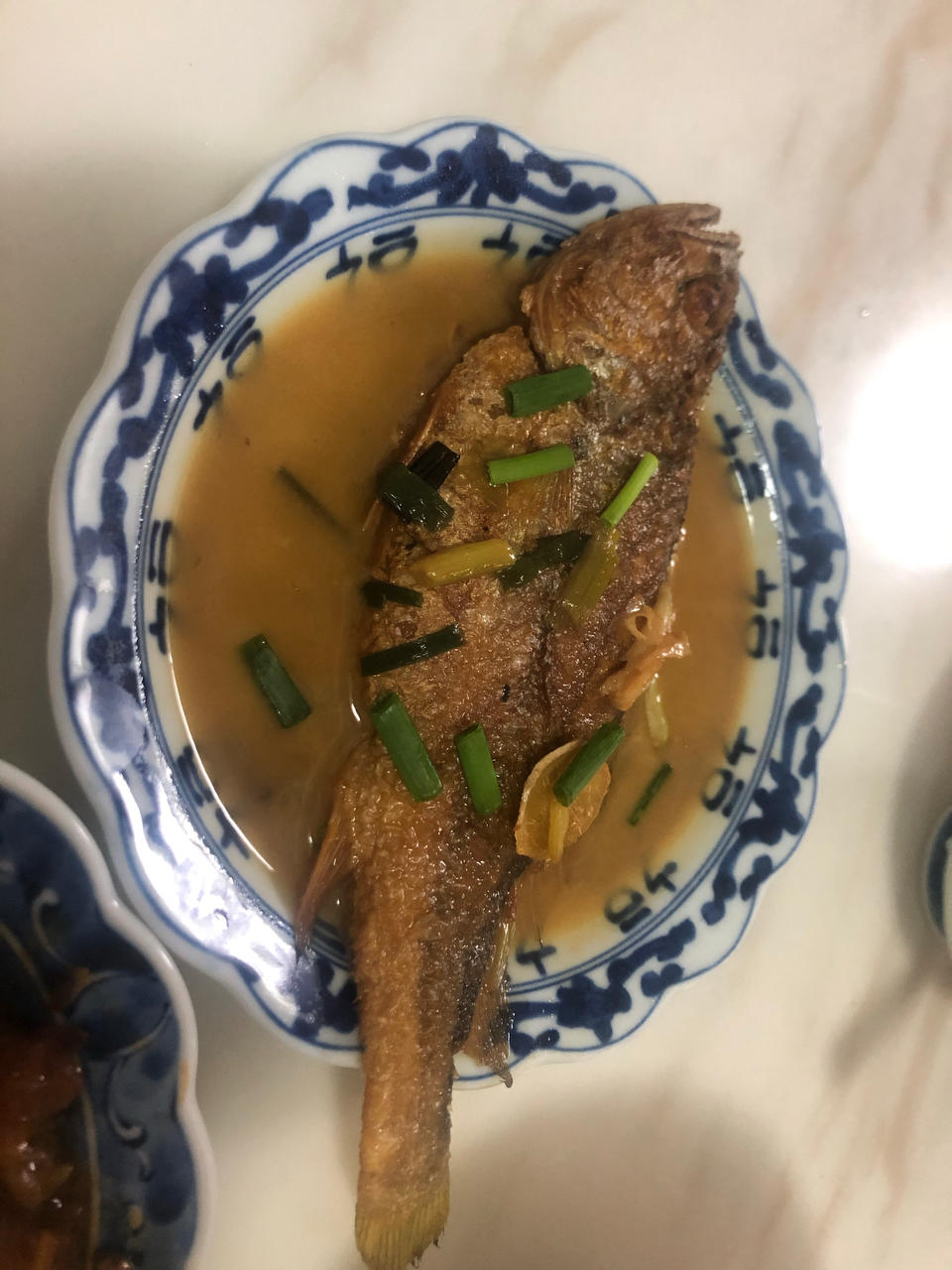 红烧黄鱼—鱼皮不破的小窍门