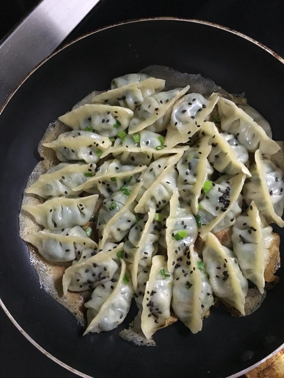 脆底煎饺