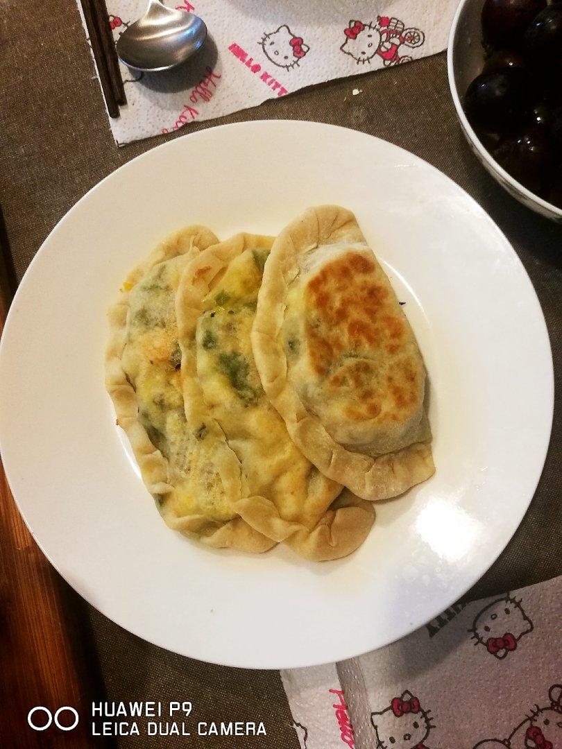 快手韭菜盒子（附花边盒子做法）