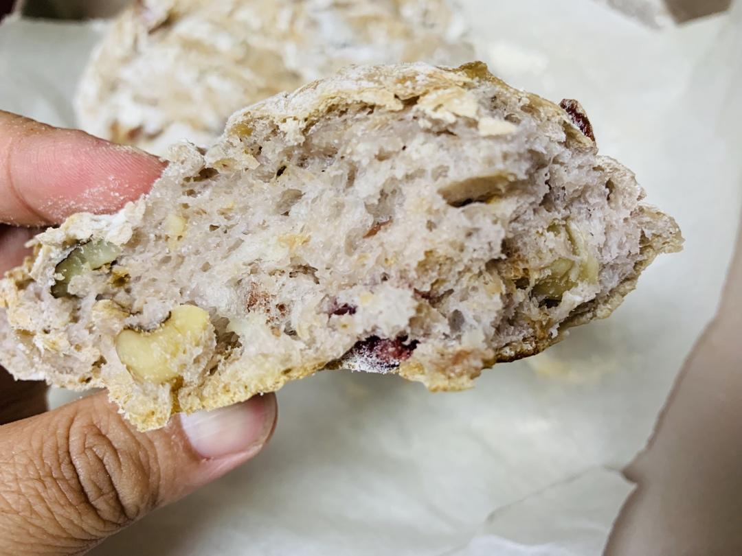 无油无糖无需手套膜的低脂全麦面包