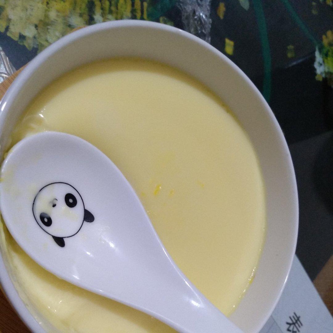 嫩滑牛奶炖蛋