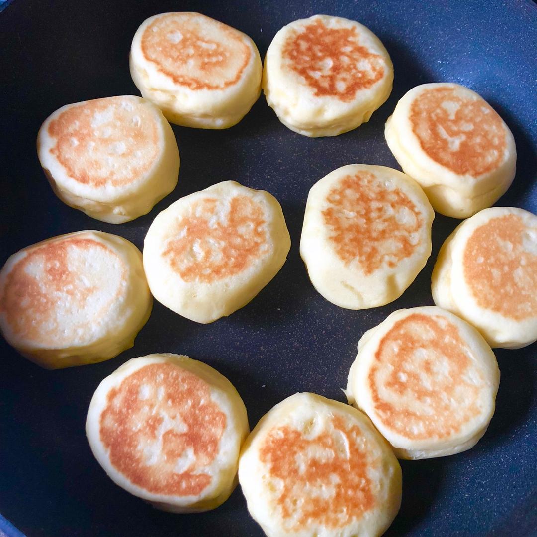 平底锅烙出来的·养胃山药饼·小面包