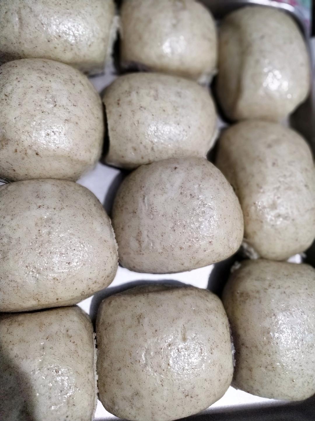 无油无糖松软的全麦馒头