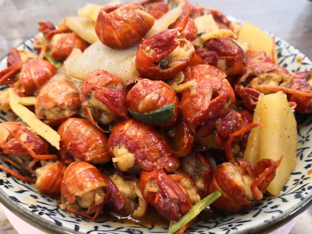 香辣小龙虾-超详细处理干净步骤！