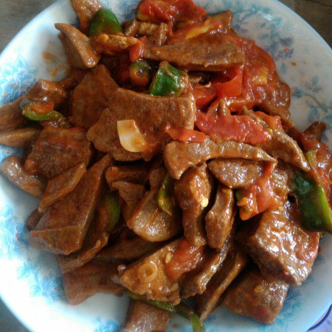 三宝的厨房做的西红柿炒猪肝